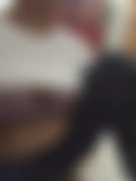 Sala de chat en directo de Tanha18
