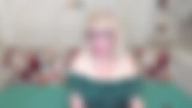 SquirtingMom Live XXX-chat