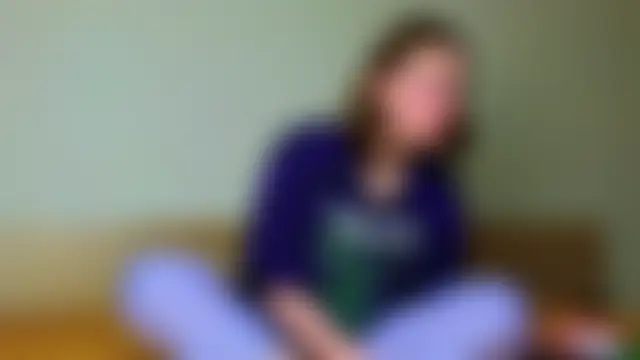 Cowell_Adelina 现场XXX聊天