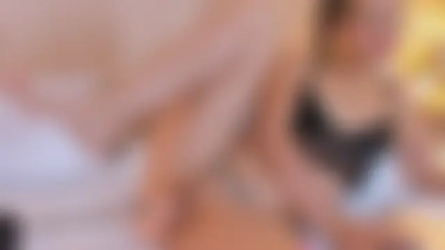 NahimiThompson's Live XXX Chat