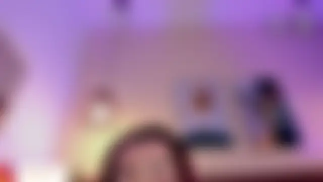 MelinaCruz's Live Chat Room