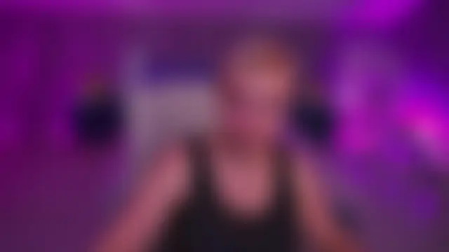 צ'אט XXX בשידור חי של CrystalVibe