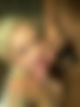 Show modela Juuhschmitt na web-kameri