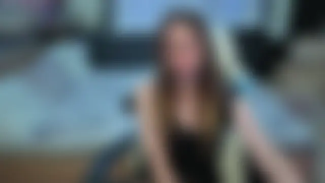 xAlisontiny Adlı Modelin Canlı XXX Sohbeti