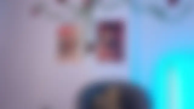 CoralieBronson élő chatszobája