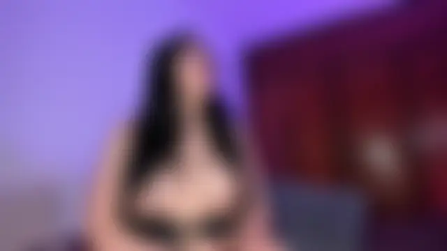 Sala de chat en directo de tellmemaddie