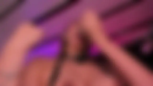 ห้องแชทสดของ karly_angeel