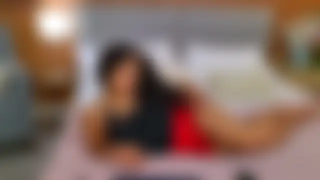 Luna_Cortier live-chat rom