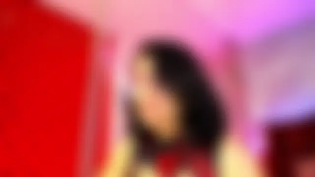 Roxanne_Han Ruang Obrolan Langsung