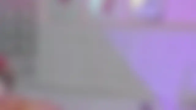 Pokój czatu na żywo – HollyBloom_