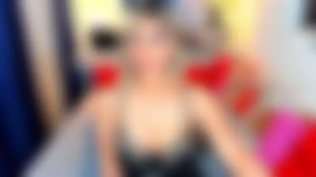 Pokazy przed kamerką – TSGorgeousQueen