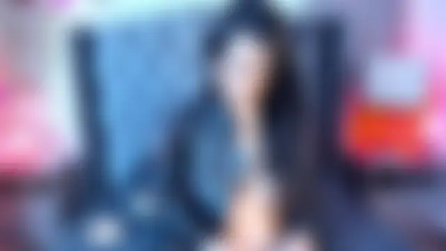 Mirandha_QM লাইভ XXX চ্যাট