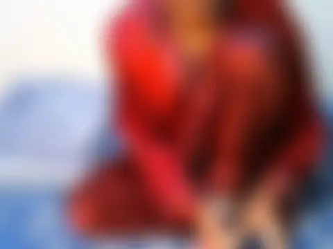 kinky_nymo – Naživo chatovacia miestnosť