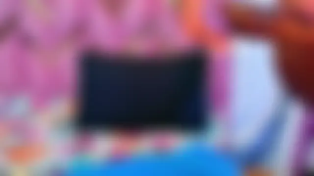 EbonyCoWorker – Naživo chatovacia miestnosť