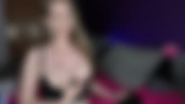Milla4you_ élő chatszobája