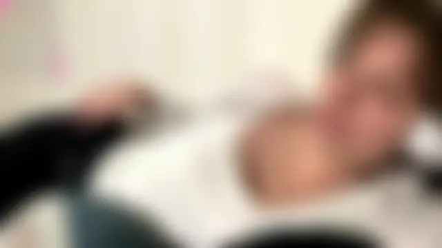 LorinaSpero's Live XXX Chat