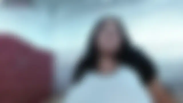 EMILY-NESSA 现场聊天室