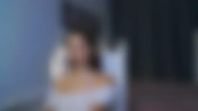 SofiaHill élő XXX-chatje