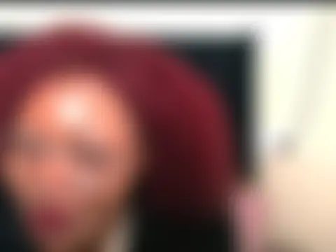 EbonySkyeXX's Live Chat Room