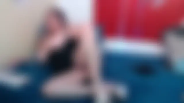 liliimilf élő XXX-chatje