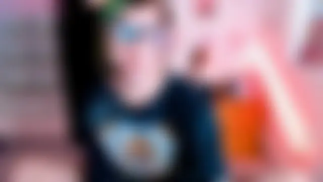 دردشة Cosmo_Riri الجنسية المباشرة