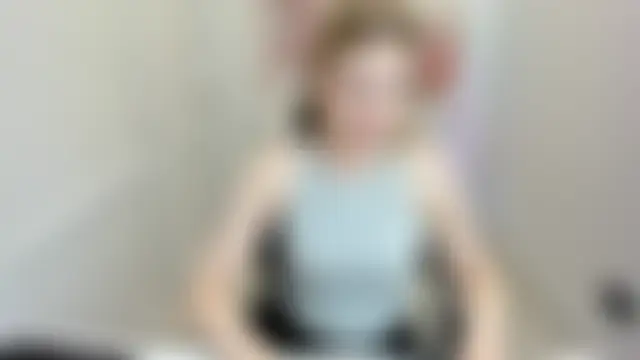 Show modela BrielleStorm na web-kameri