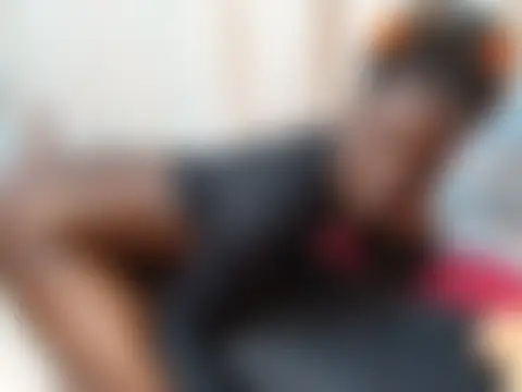 hot_talliee Adlı Modelin Canlı XXX Sohbeti