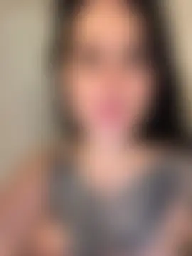 Show modela TattooGirlAlia na web-kameri