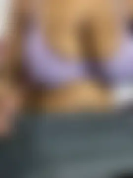 חדר צ'אט בשידור חי של MonicaSex_