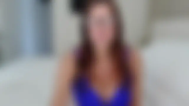 XXX chat uživo modela Busty-FiFi