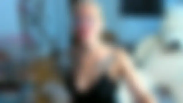 LadyIzabel's Live XXX Chat
