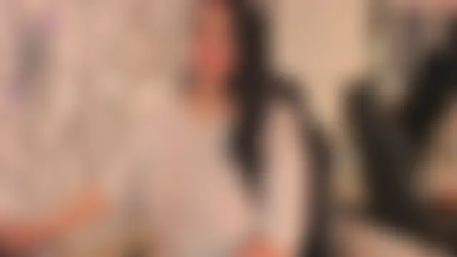 adelinemoretti Chat XXX live