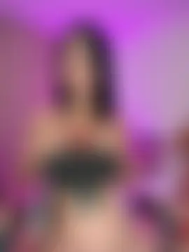 Chat +18 de mckenzieklein ao vivo