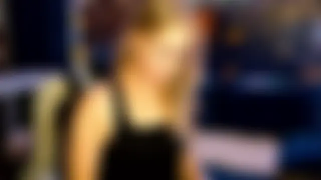 XXX chat uživo modela pusyavykusya