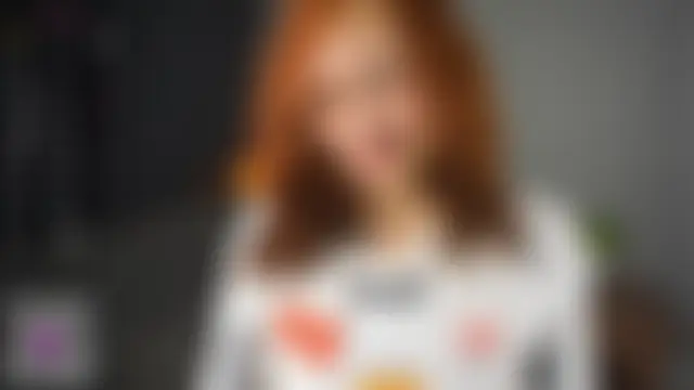 XXX chat uživo modela JeaneneKeats