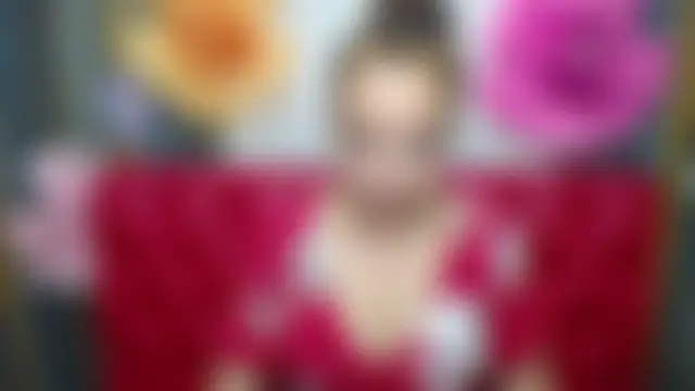 ElizabethSho's Live Webcam Chat
