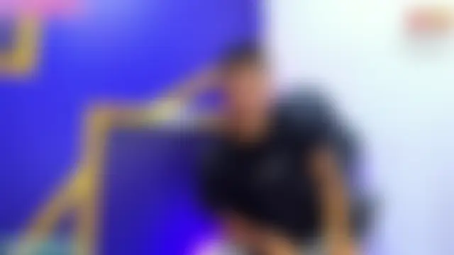 Show de NIO_KLOUDS_ na webcam