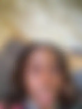 Emma_Jonnes1 Ruang Obrolan Langsung
