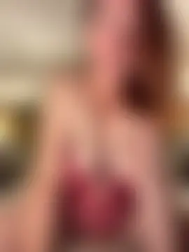 LouiseTswing's Webcam Show