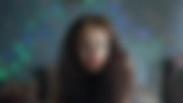 VanezaSmith Adlı Modelin Canlı XXX Sohbeti