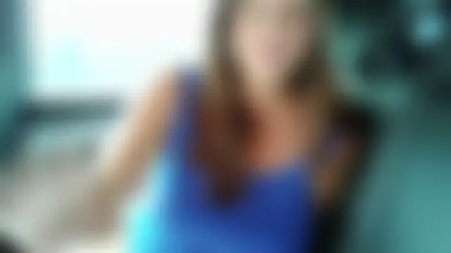 Busty-FiFi's Live XXX Chat