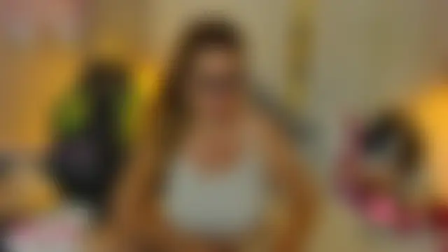gisela27's Live XXX Chat