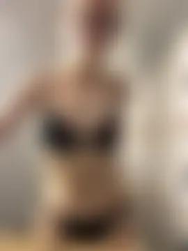 MartiniiSelenna Adlı Modelin Canlı XXX Sohbeti