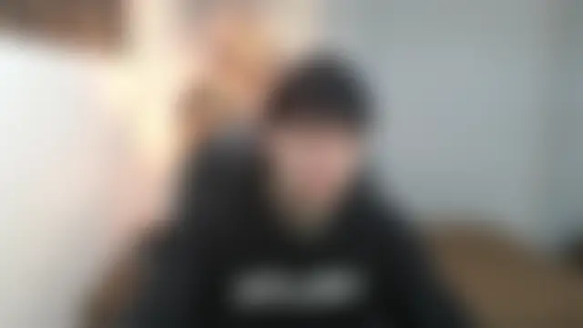 Cry_thereal webcam show