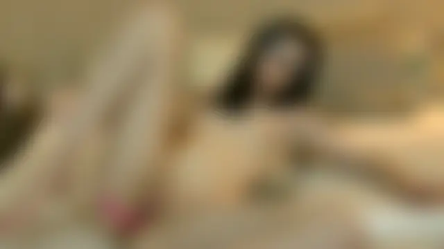 EllieWest Videochat live
