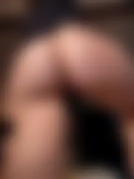 Mia_LuxorのライブXXXチャット