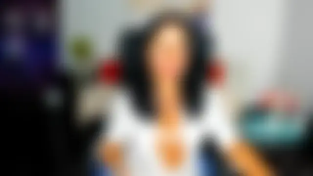 Julia_Deann Live XXX chat
