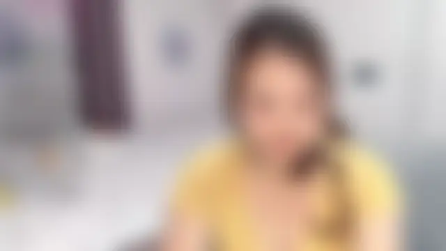 EE-01 Chat XXX live