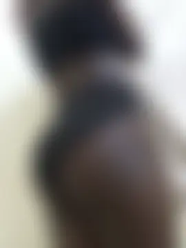 KLASSY77 Show in webcam