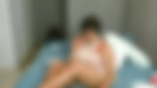Lillyan_N – Naživo XXX chat